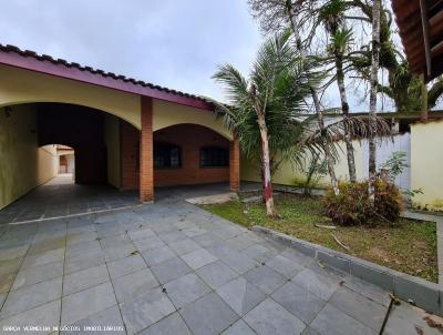Casa para Venda, em Peruíbe, bairro Guaraú, 3 dormitórios, 1 banheiro, 2 suítes, 4 vagas